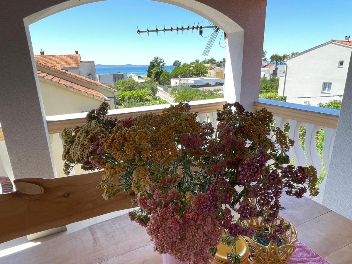 Апартаменты Joyful With Beautiful View - Byta Leut